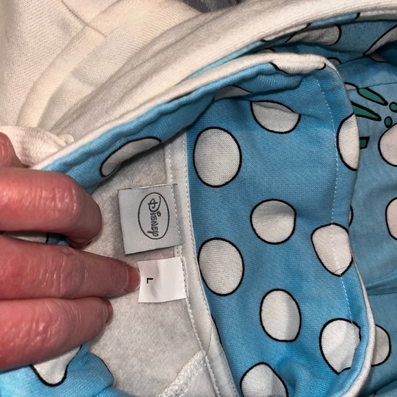 Disney sz Lg white Mickey and Minnie Mouse zip up hoodie.  NWOT - Picture 2 of 4